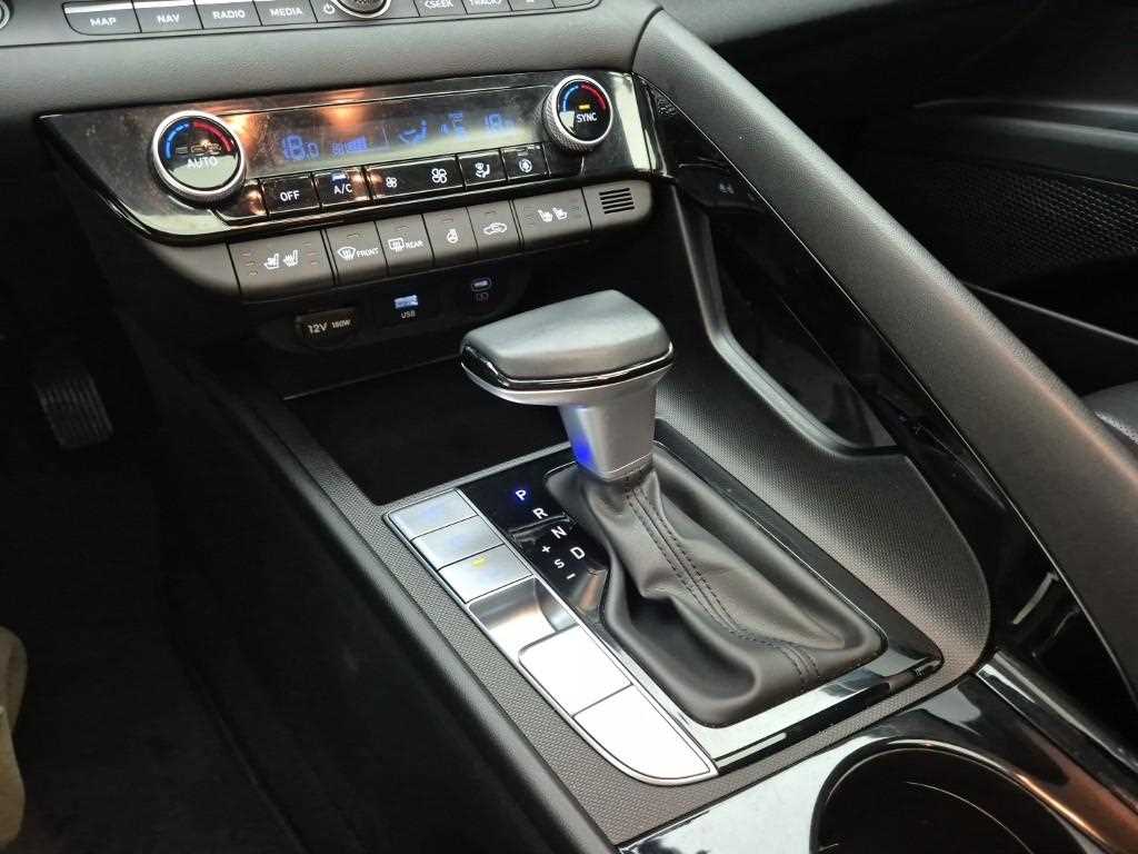 HYUNDAI Avante - Vista 8