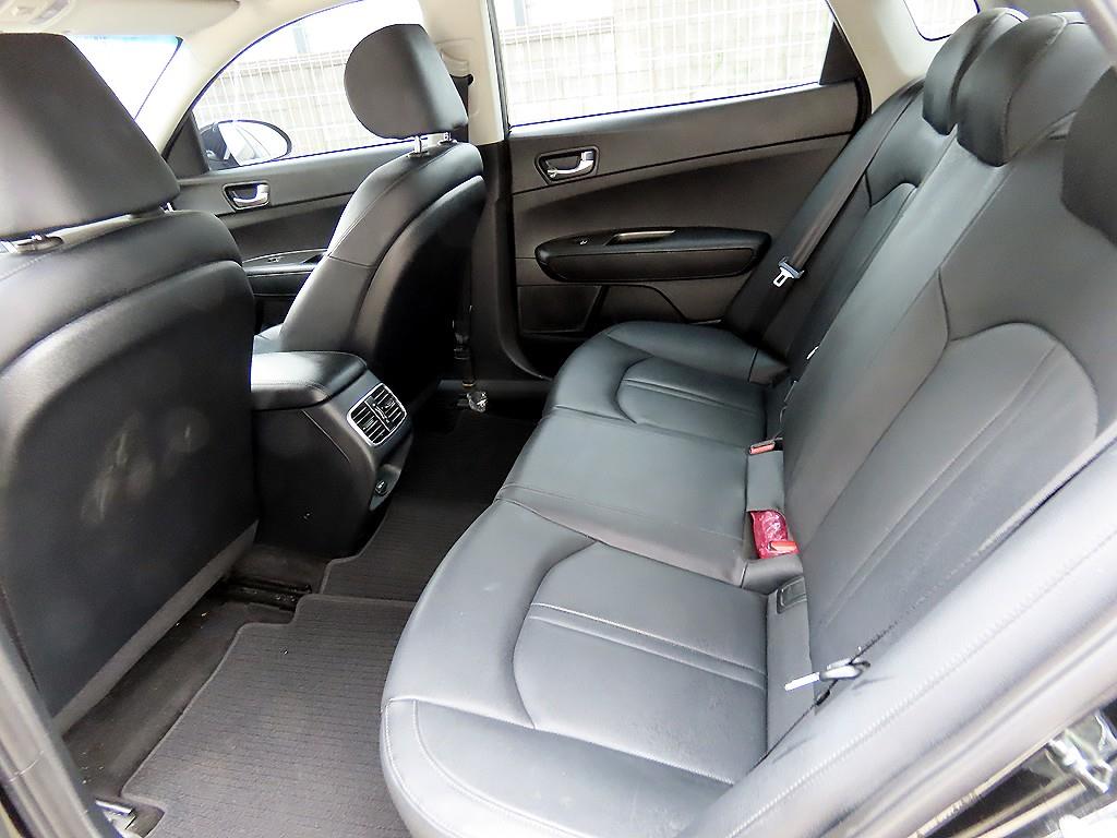 KIA K5 - Vista 6