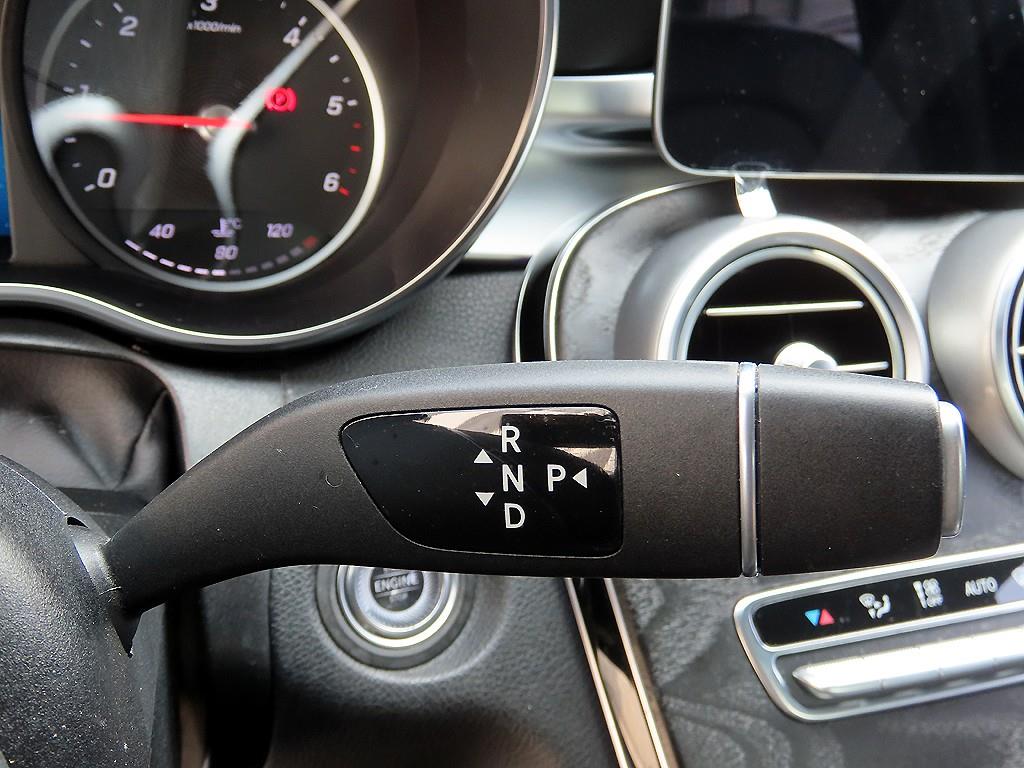 Mercedes Benz C Class - Vista 10