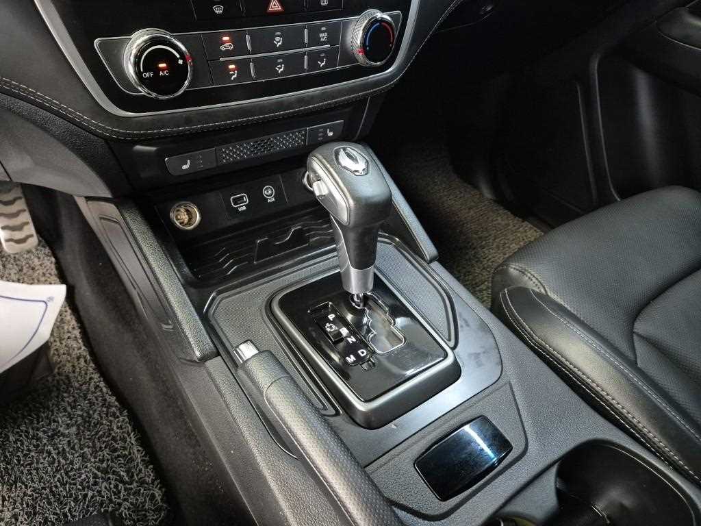 Ssangyong Rexton - Vista 8