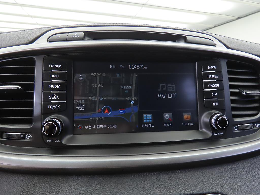 KIA Sorento - Vista 11