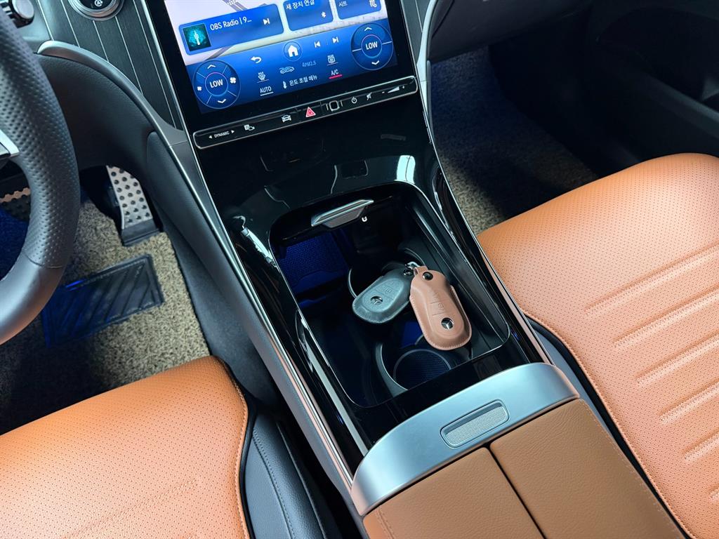 Mercedes Benz GLC Class - Vista 12