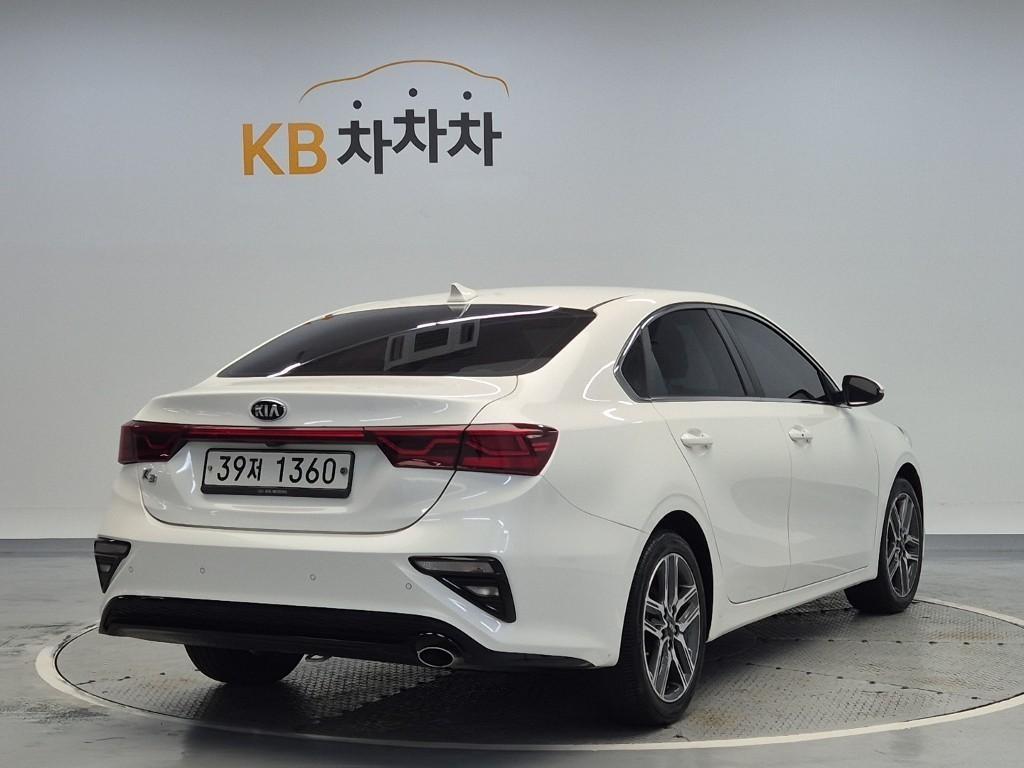 KIA K3 - Vista 3