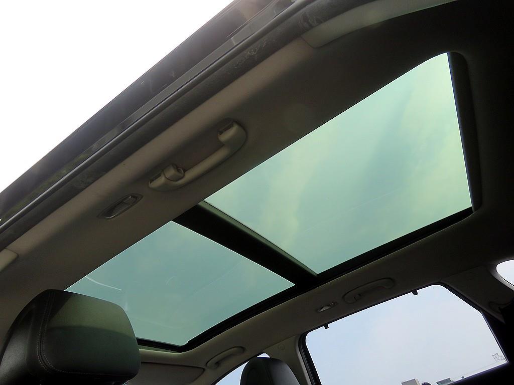 KIA Sorento - Vista 10