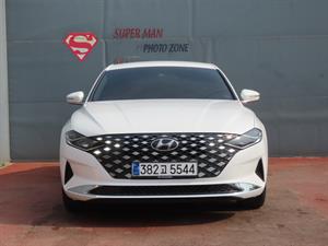 HYUNDAI Grandeur - Vista 4