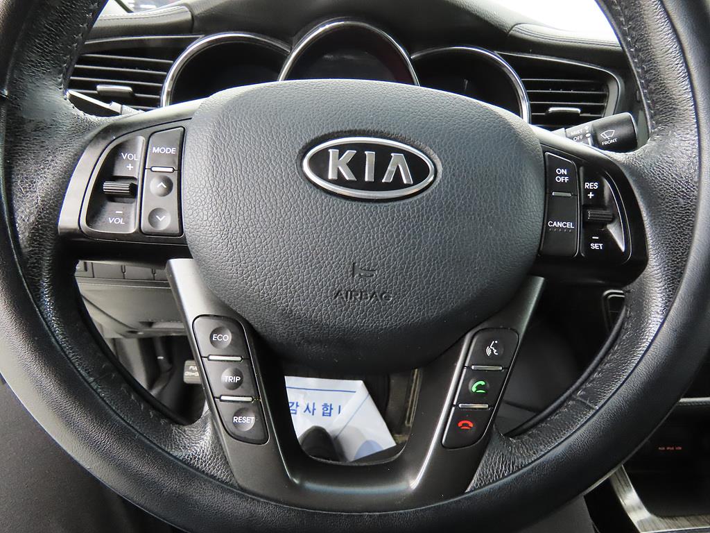 KIA K5 - Vista 10