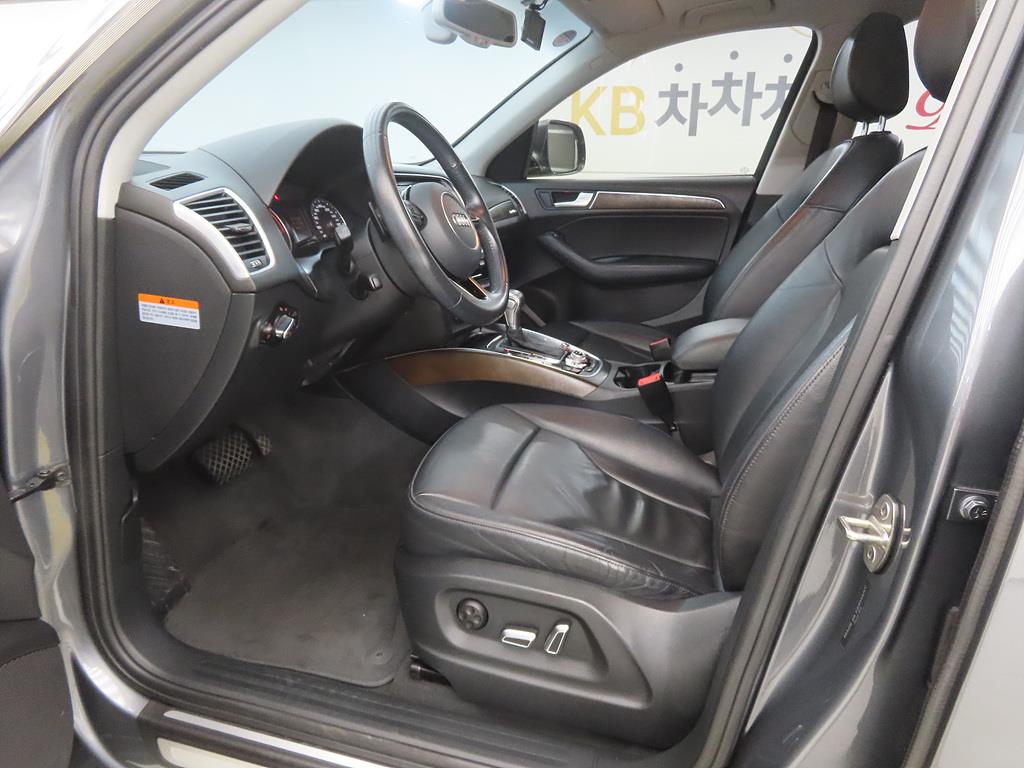 Audi Q5 - Vista 5