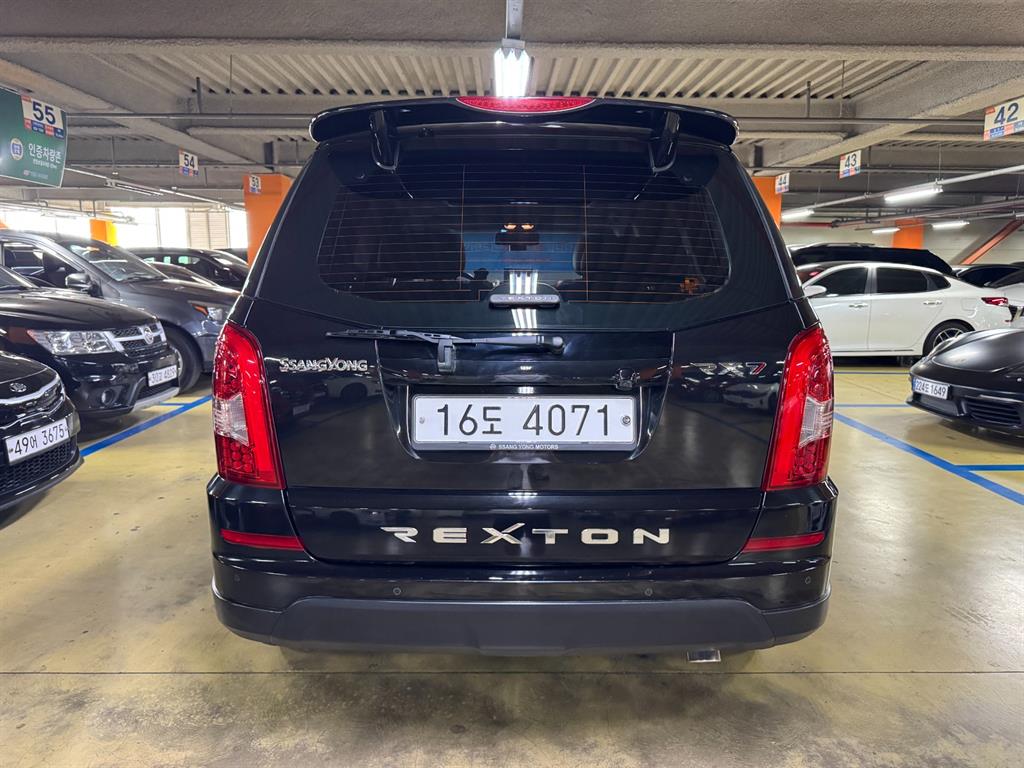 Ssangyong Rexton - Vista 5