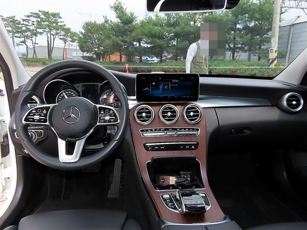 Mercedes Benz C Class - Vista 7