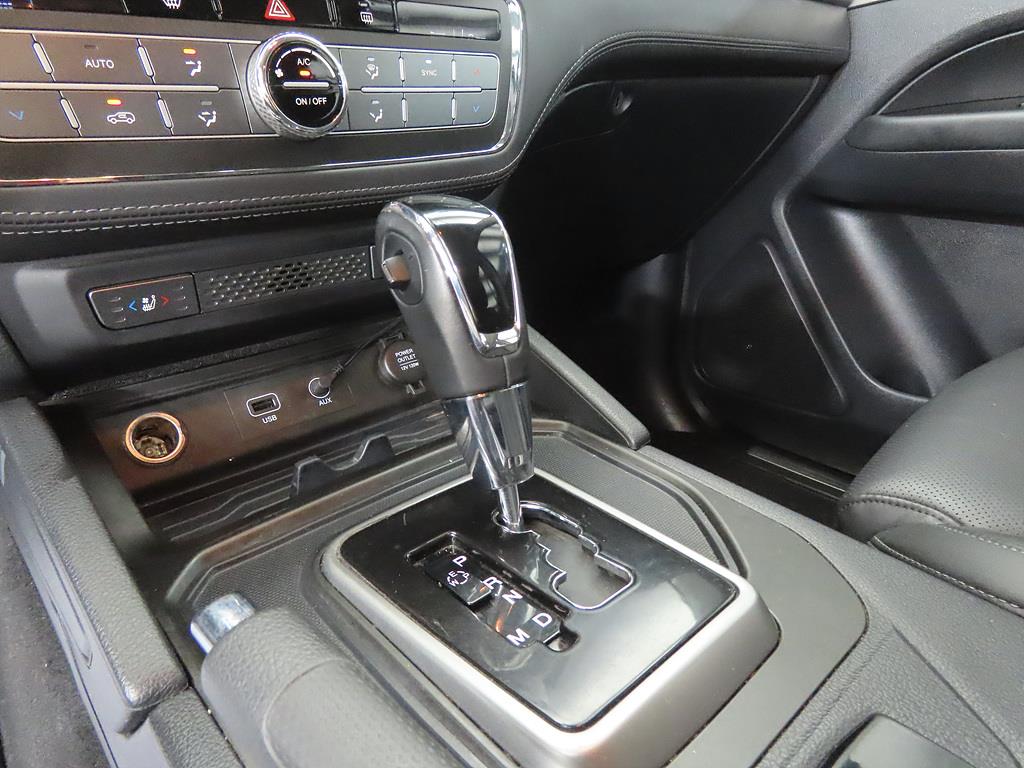 Ssangyong Rexton - Vista 11