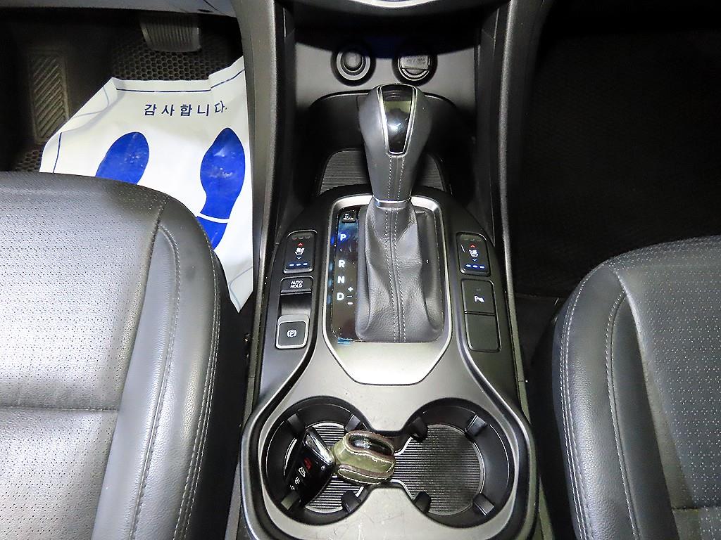 HYUNDAI Santa Fe - Vista 12