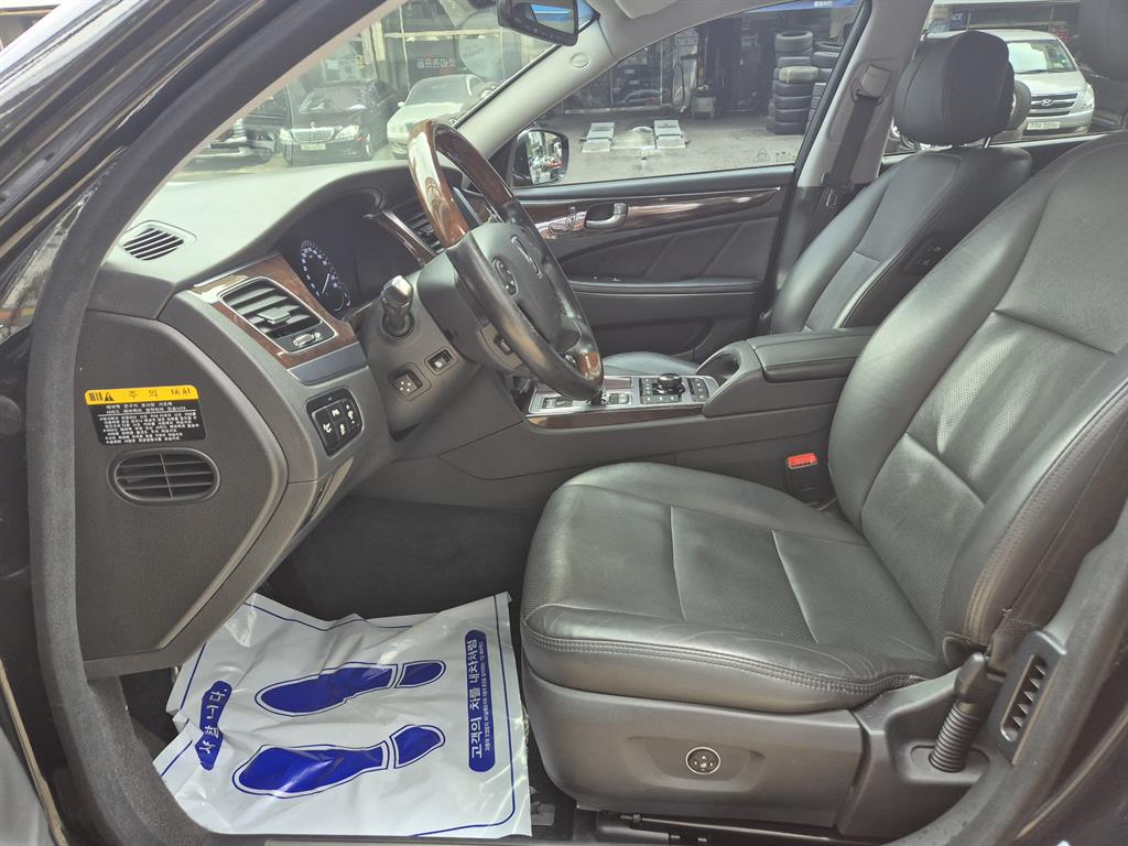 HYUNDAI Equus 2015 Negro - Importación desde Corea - HF Imports Iquique - Foto 13
