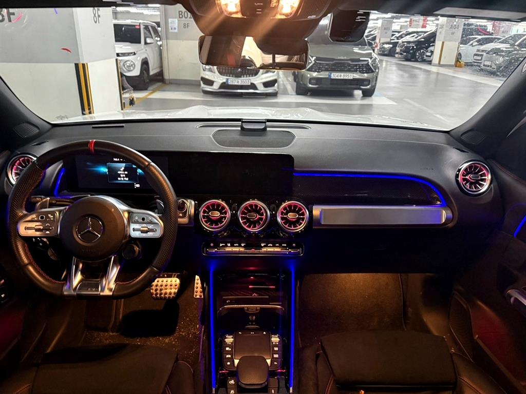 Mercedes Benz GLB Class - Vista 6
