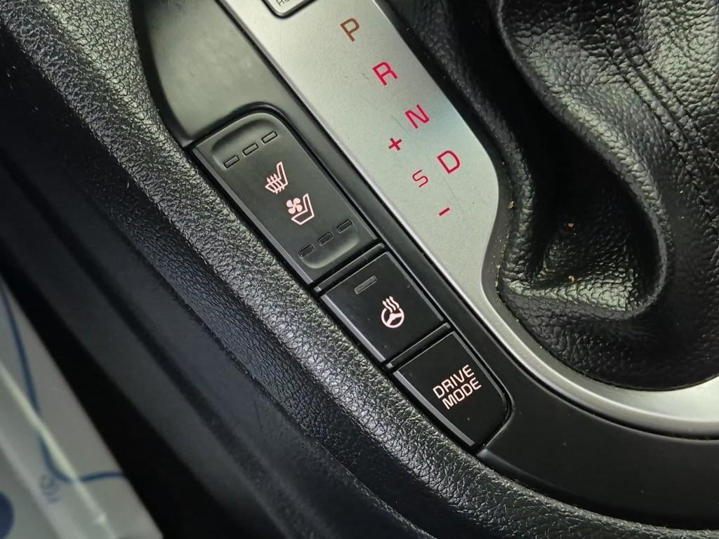 KIA K3 2019 Blanco - Importación desde Corea - HF Imports Iquique - Foto 17