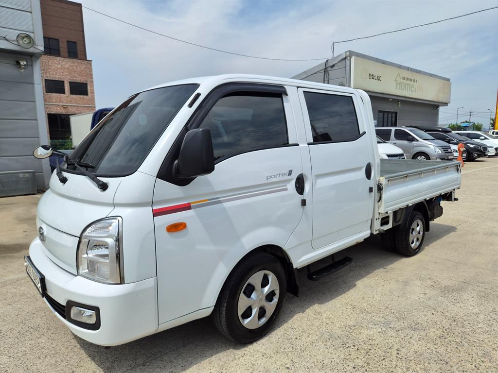 Small Truck Cargo (small) - Vista 2