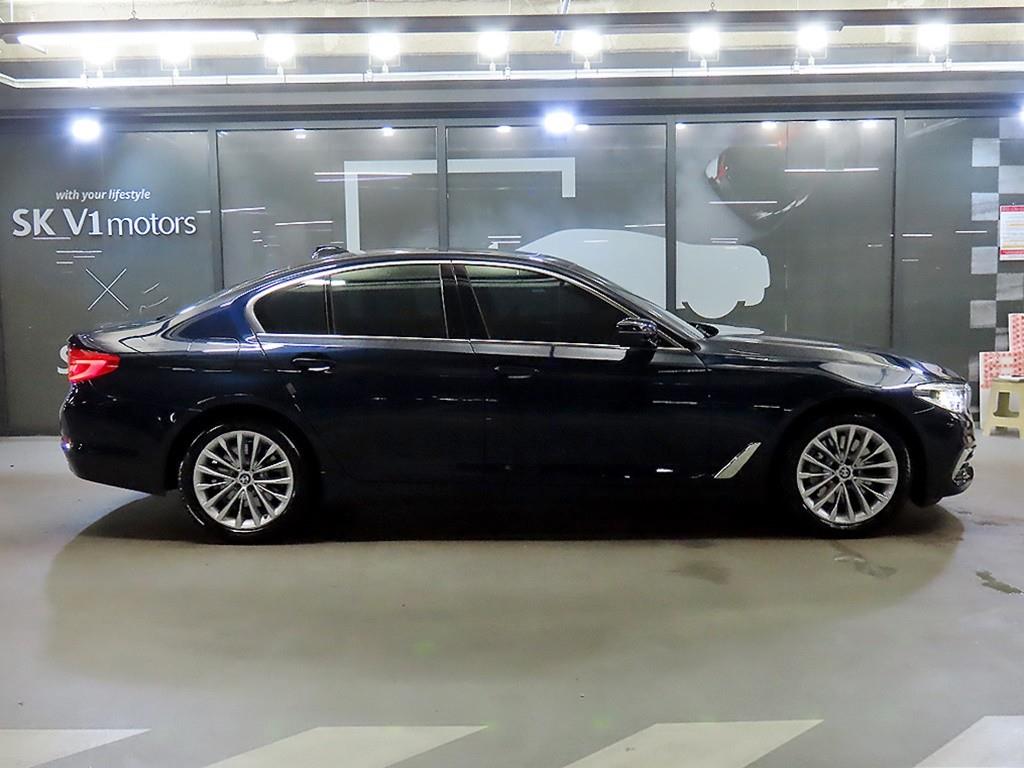 BMW 5 Series - Vista 3