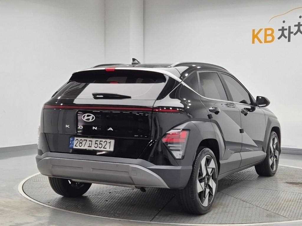 HYUNDAI Kona - Vista 3