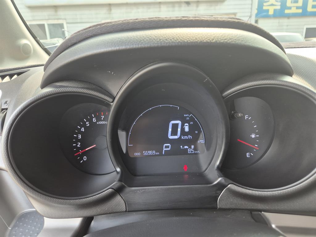 KIA Ray - Vista 12