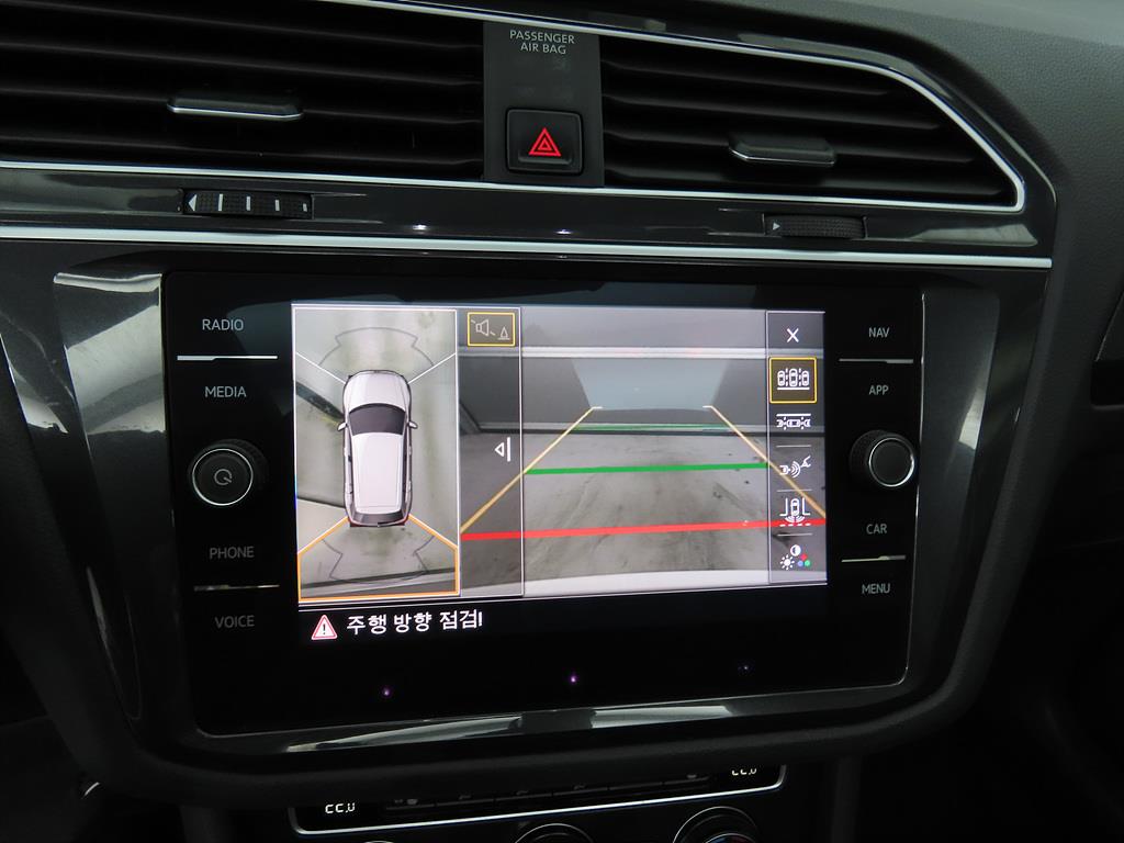 Volkswagen Tiguan - Vista 10