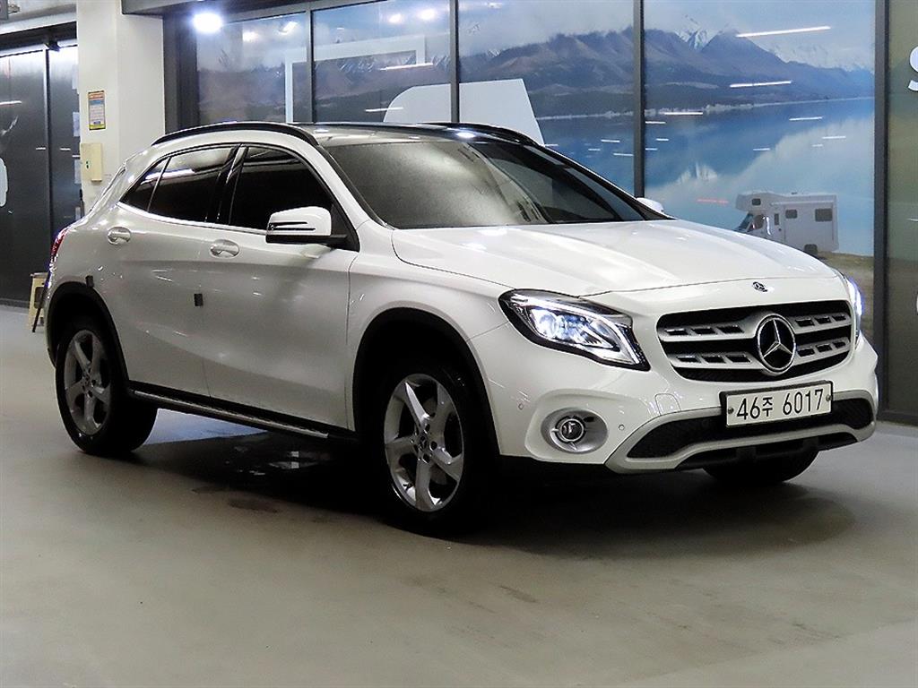 Mercedes Benz GLA Class 2019 Blanco - Importación desde Corea - HF Imports Iquique - Foto 1