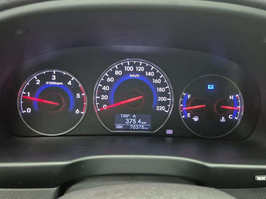 HYUNDAI Santa Fe - Vista 7