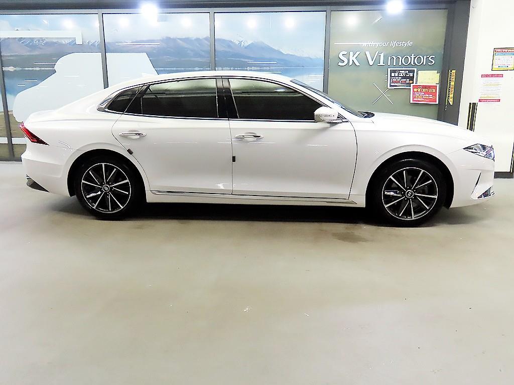 HYUNDAI Grandeur - Vista 3