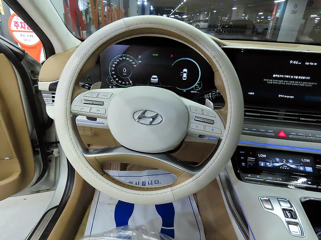 HYUNDAI Grandeur - Vista 8