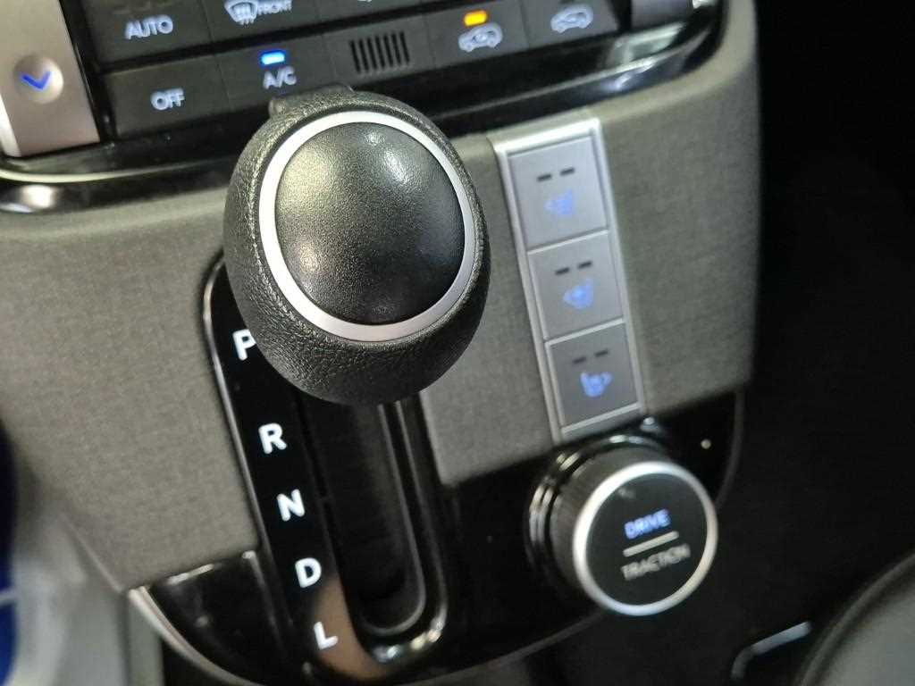 HYUNDAI Casper - Vista 8