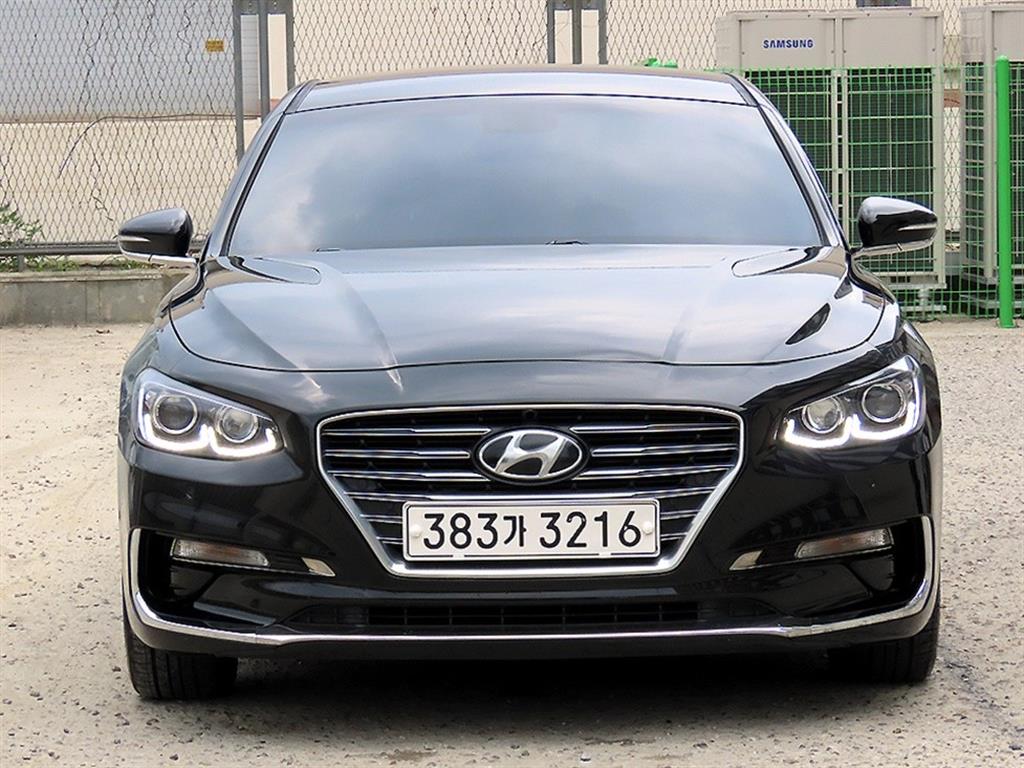 HYUNDAI Grandeur 2018 Negro - Importación desde Corea - HF Imports Iquique - Foto 1