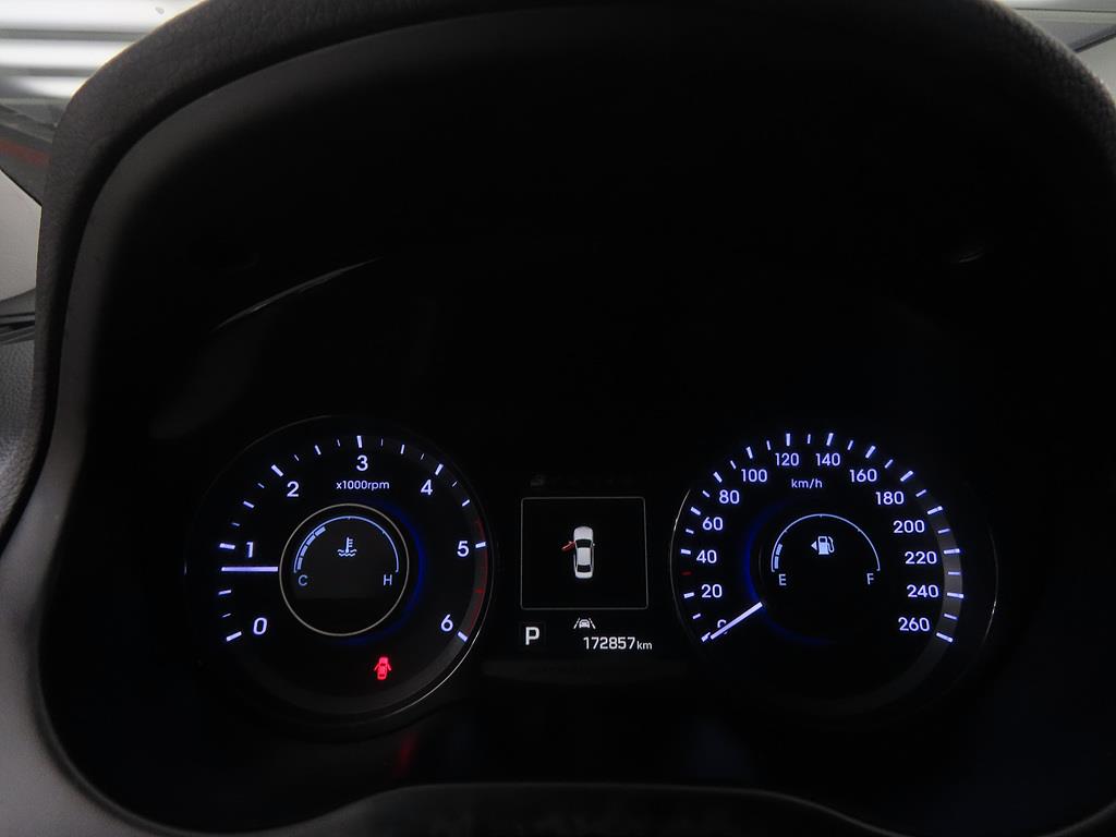 HYUNDAI Grandeur - Vista 9