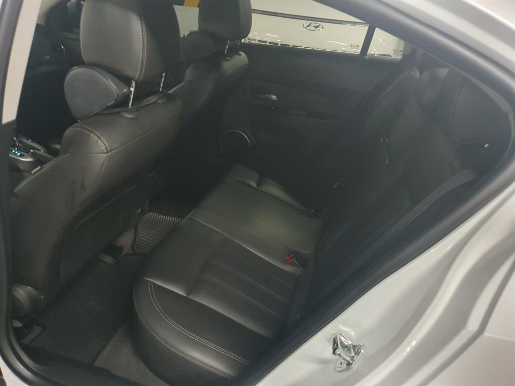 Chevrolet Cruise - Vista 11