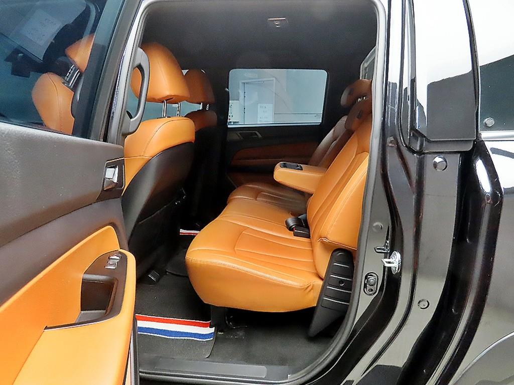 Ssangyong Rexton - Vista 6