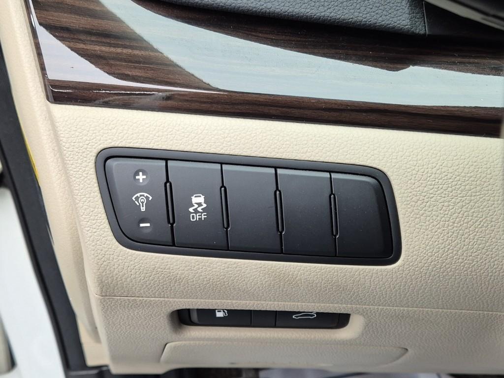 KIA K7 2016 Blanco - Importación desde Corea - HF Imports Iquique - Foto 18