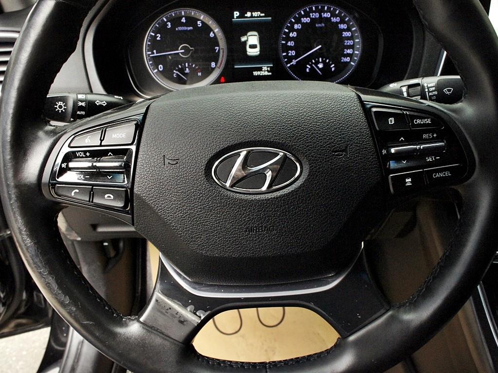 HYUNDAI Grandeur 2017 Negro - Importación desde Corea - HF Imports Iquique - Foto 8