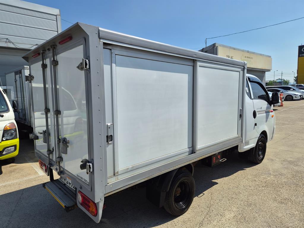 Small Truck Normal Box(Low Deck) - Vista 5