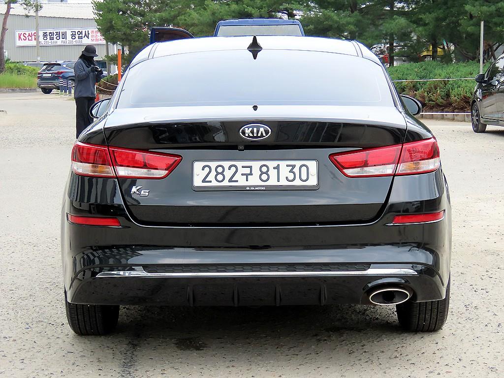 KIA K5 - Vista 4