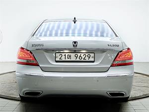 HYUNDAI Equus - Vista 6
