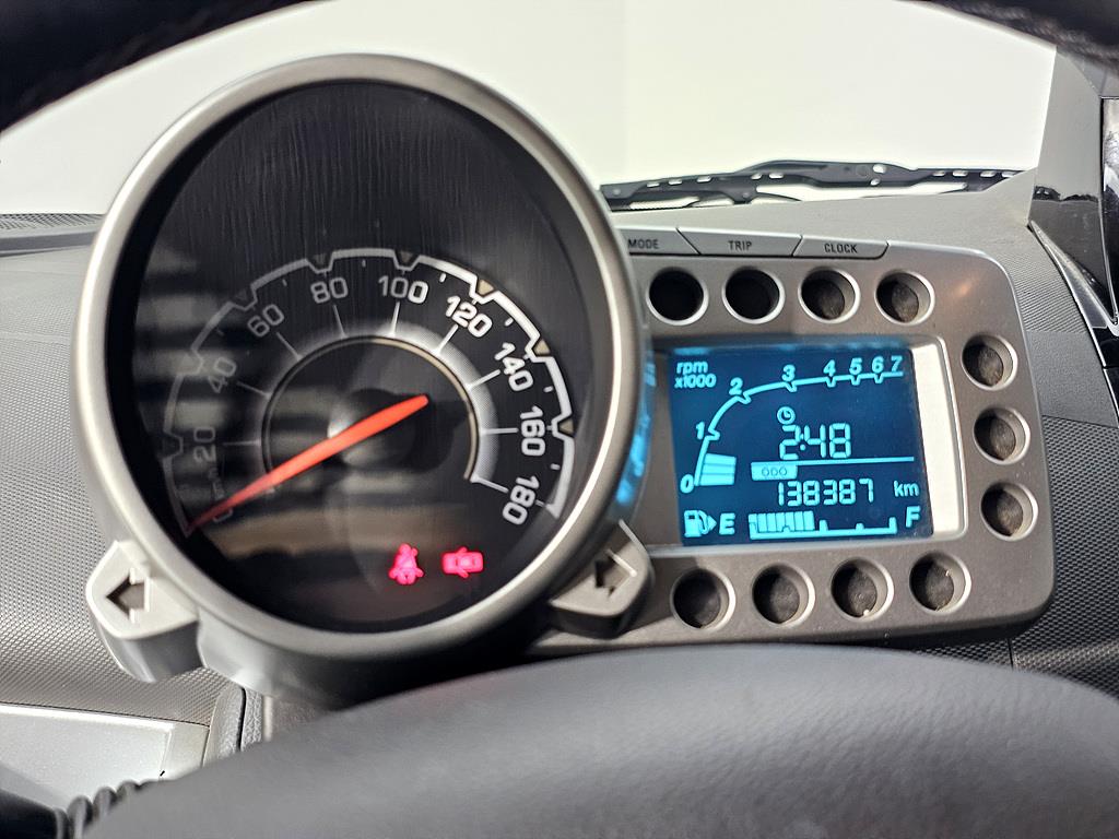 Chevrolet Spark - Vista 7