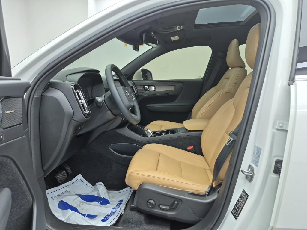 Volvo XC40 - Vista 11