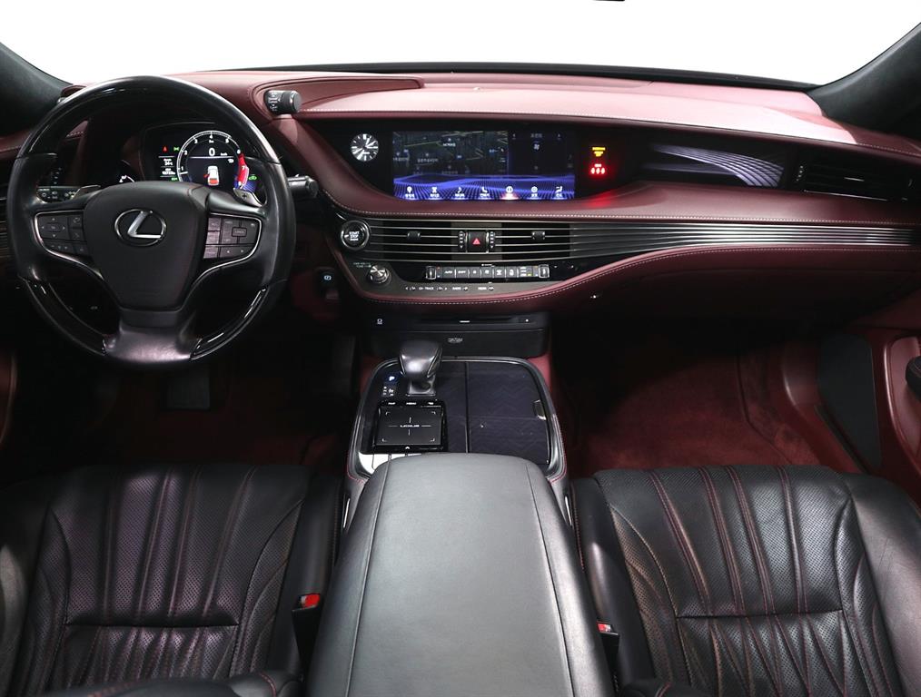 Lexus LS - Vista 5