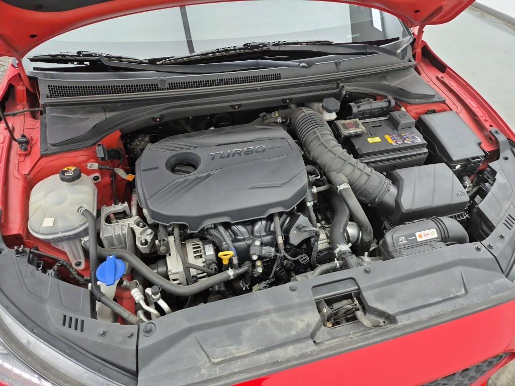 HYUNDAI Veloster - Vista 6