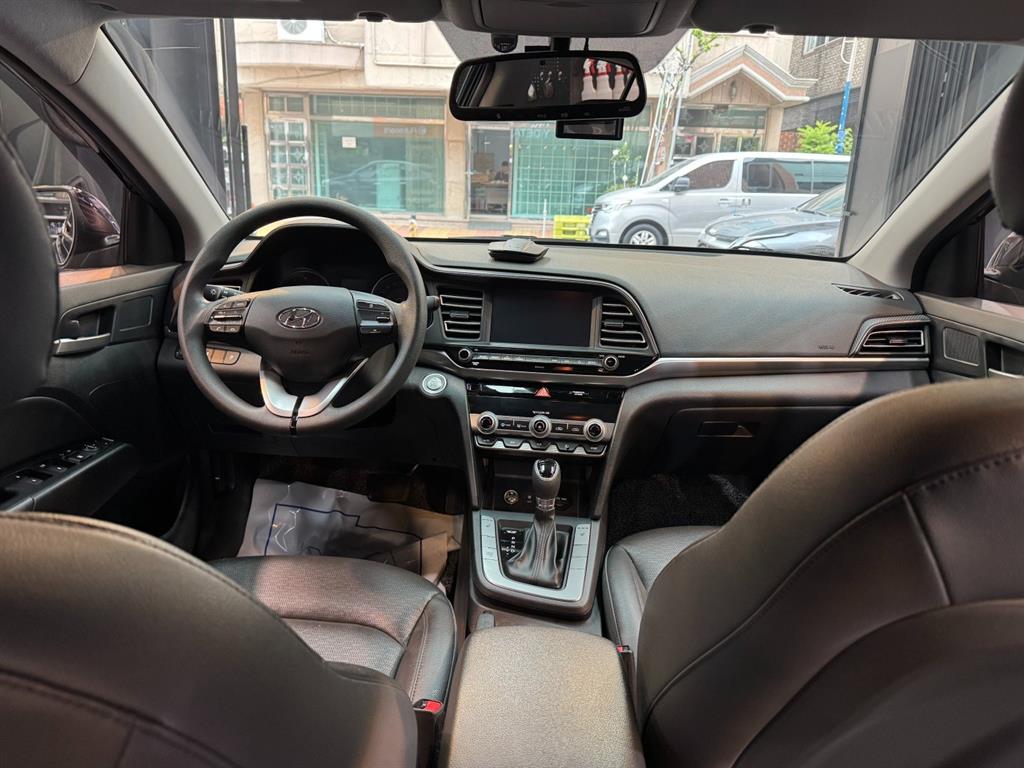 HYUNDAI Avante 2019 Azul - Importación desde Corea - HF Imports Iquique - Foto 16