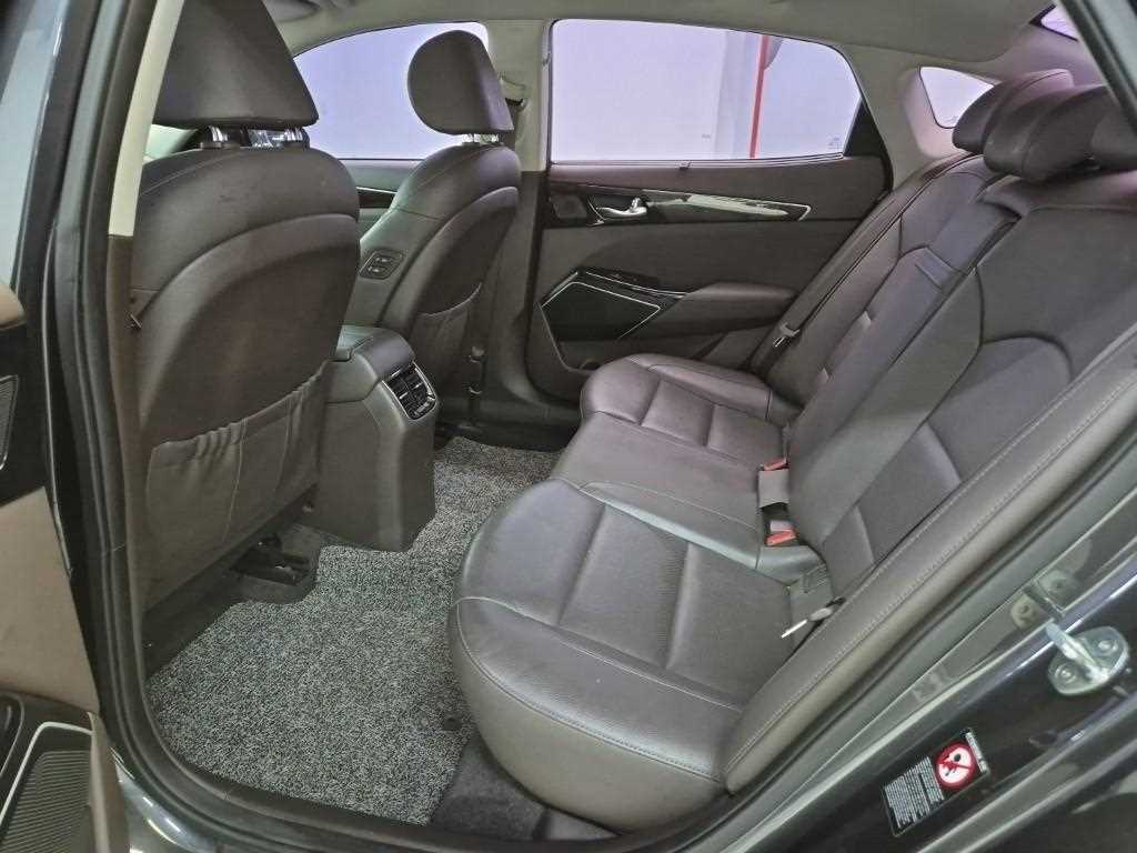 KIA K7 - Vista 12