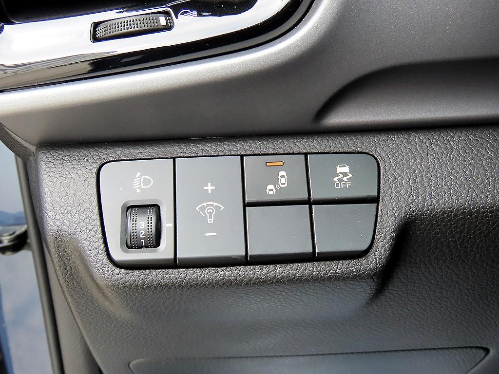 KIA Stonic - Vista 12