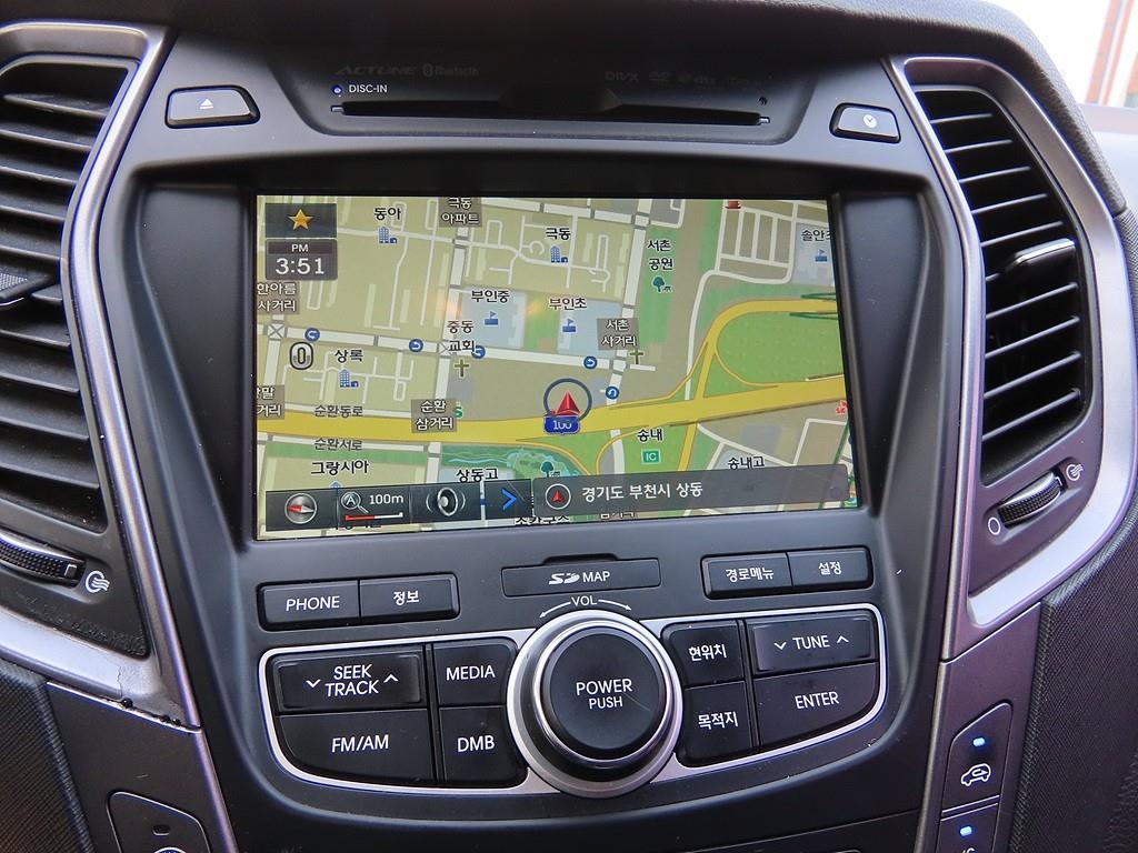 HYUNDAI Santa Fe - Vista 9