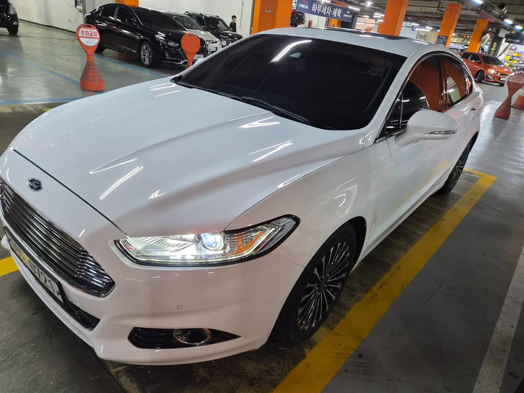 Ford Mondeo - Vista 2