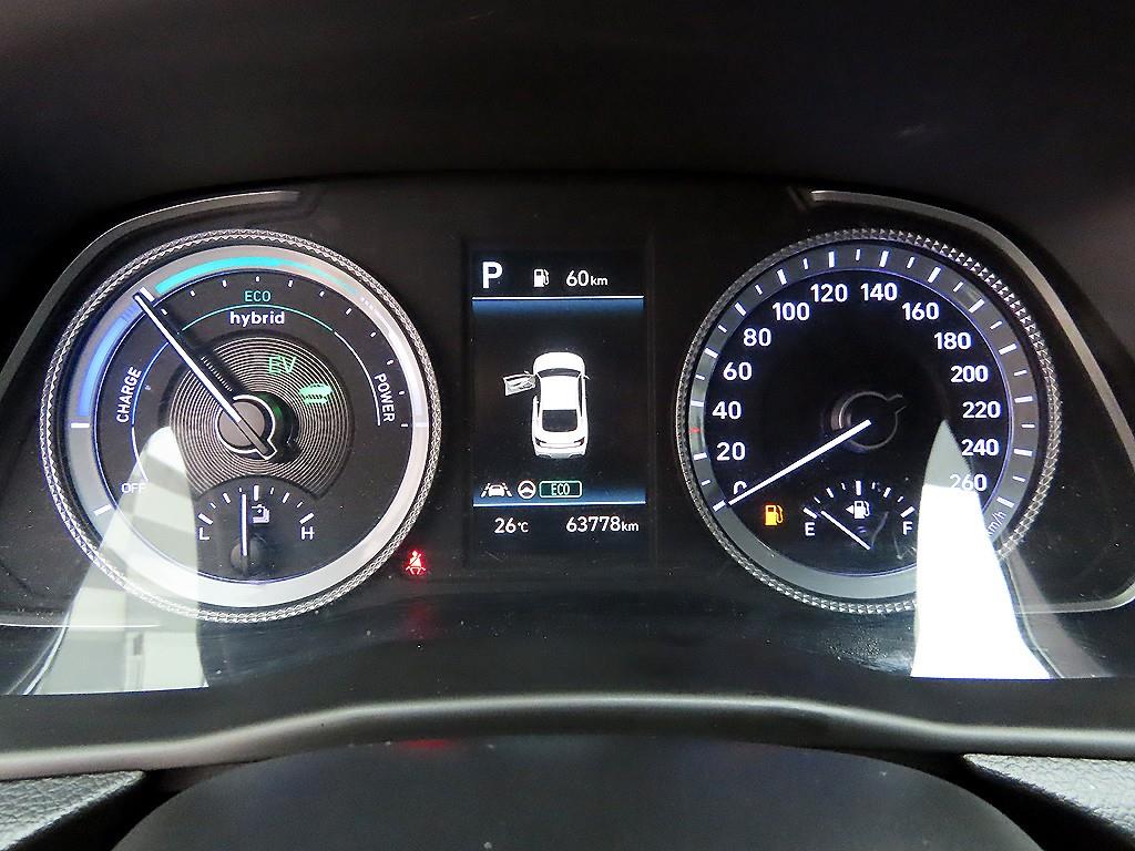 HYUNDAI Sonata - Vista 9