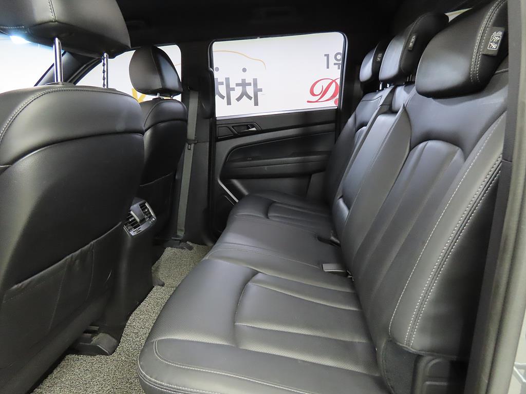 Ssangyong Rexton - Vista 7