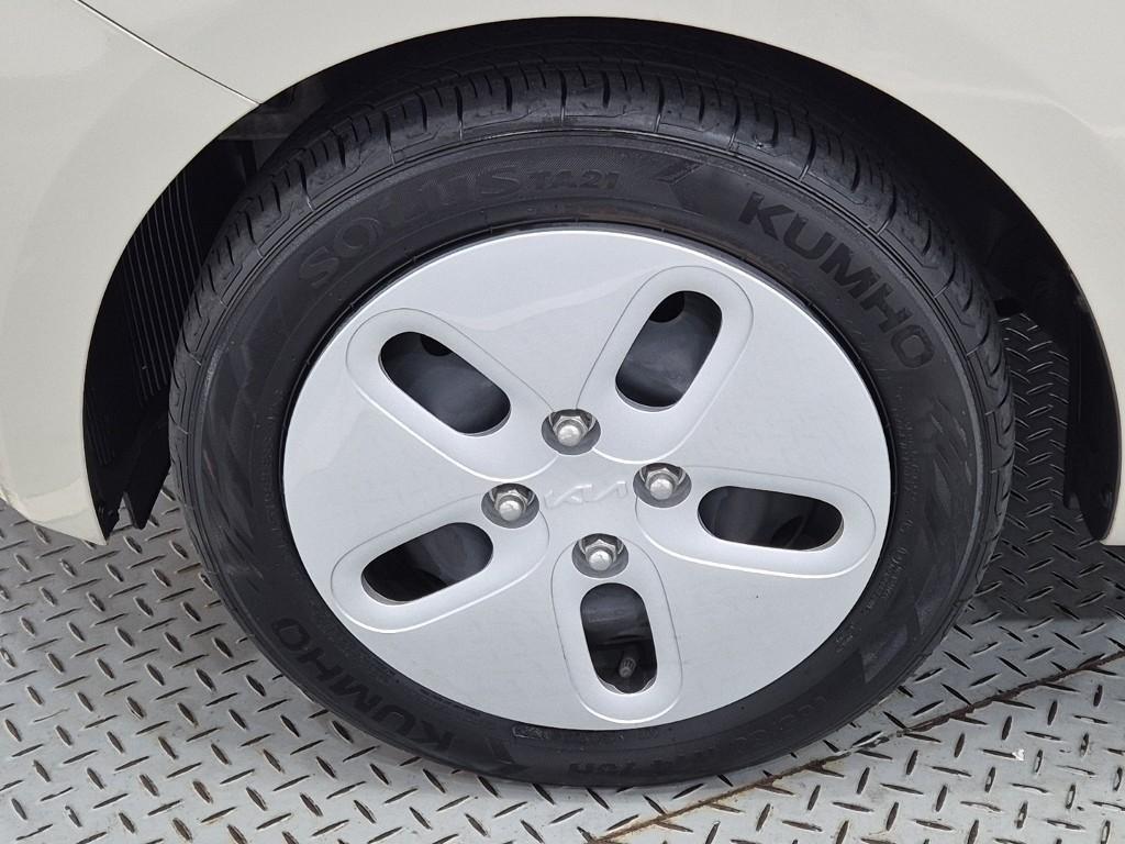 KIA Ray - Vista 6