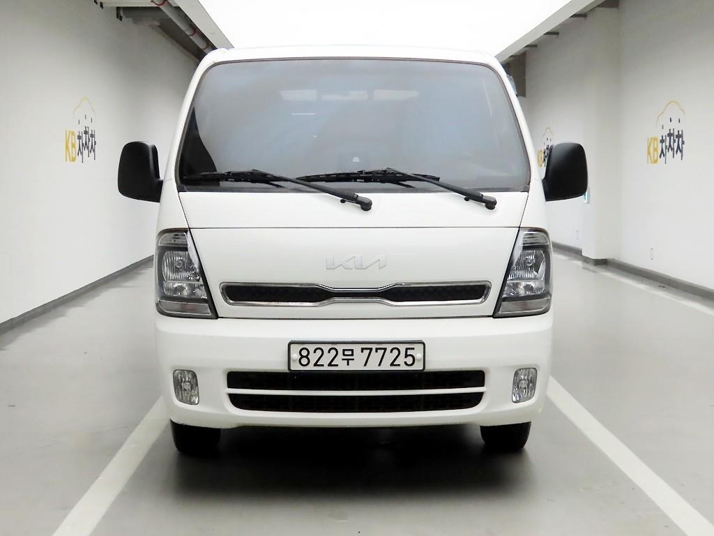 Small Truck Cargo (small) 2022 Blanco - Importación desde Corea - HF Imports Iquique - Foto 1